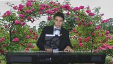 Genç Piyanist Muhabbet Bağına Girdim Bu Gece ENSTRÜMANTAL MÜZİK Ararım Sorarım Seni Her Yerde Piyano