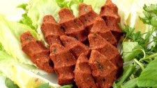 Çiğ Köfte Tarifi - Etsiz Çiğ Köfte Nasıl Yapılır