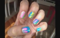 Nail Art - Suda Oje Desenleri Batik Tırnaklar 1