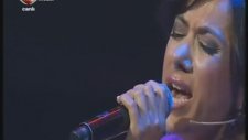 Nazlı Öksüz - Doğar Yaz Ayları