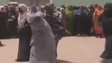 Rukye Âyet'leri Okununca Büyücü Ve Cin'lenmis Kadinlarin Tepkisi.