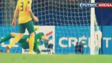 Giroud'dan sıra dışı aşırtma!
