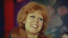 Nese Karaböcek - Bana Cok Mu Görüyorsun
