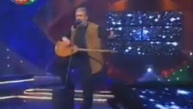 Esat Kabaklı - Kerkük'ün Zındanına Attılar Beni Esat Kabaklı - Kerkük'ün Zındanına Attılar Beni