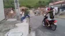 Silah Sıkma Şakası