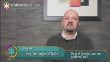Sosyal fobinin üzerine gidilmeli mi?