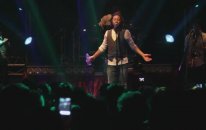 Fettah Can - Sonbahar ( Canlı Performans)