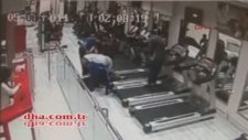 Spor Salonunda Ölüm Anı Kamerada