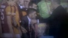 Küfür Yiyeceğiz Yaaa - Galatasaray Kupa Töreni