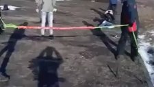 Bungee Jumping İpini Bırakamamak