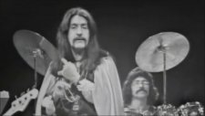 Baris Manco - Hal Hal