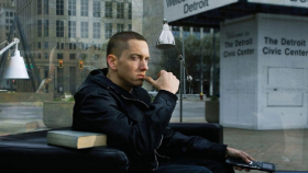 Eminem - Headlights Ft. Nate Ruess Eminem - Headlights Ft. Nate Ruess