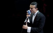 Cem Adrian - Sen Hep Böyle Kal (Canlı Performans)