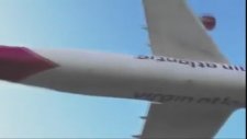 Böyle Yakından Geçen Uçak Görmediniz !