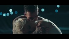Pink Feat. Nate Ruess - Just Give Me A Reason
