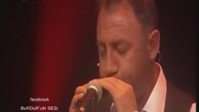 Makbule Kaya - Ali De Beyim Taşbaşında Oturur Makbule Kaya - Ali De Beyim Taşbaşında Oturur