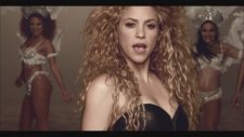 Shakira - La La La (Brazil 2014) Ft. Carlinhos Brown