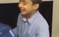 Ps4 Görünce Uzun Havaya Bağlayan Almancı Çocuk
