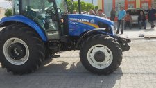 Erkunt 80.4 Lüks & New Holland Td90