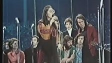 Theodorakis Farantouri To Yelasto Pedi 1974