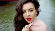 Charli Xcx - Boom Clap