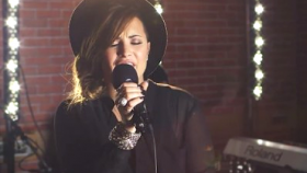 Demi Lovato - Heart Attack Demi Lovato - Heart Attack