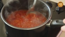 Arabiatta Soslu Kalpli Makarna Tarifi