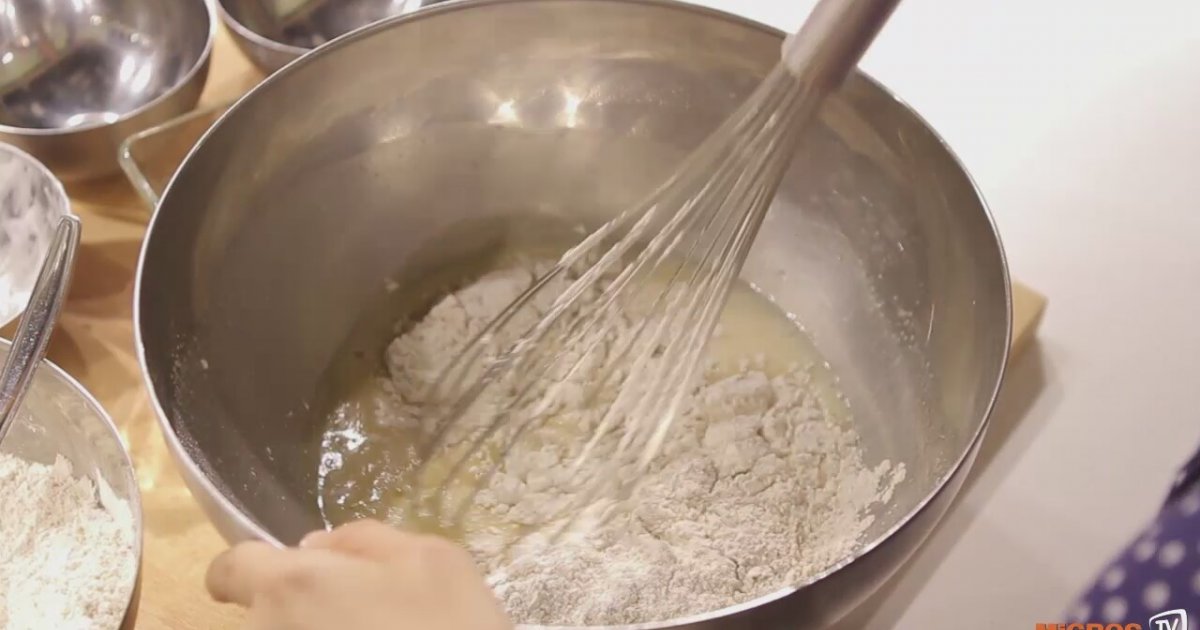 Glutensiz Elmalı Kek Tarifi