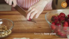 İftar’a Özel Çilekli Güllaç Tarifi