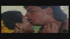 Shahrukh Khan & Kajol - Jaati Hoon Main