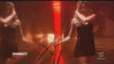 Aida Yespica Canlı Yayınında Striptiz Yaptı!