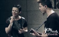 Model - Ninni (Joyturk Akustik)