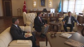 Bakan Ömer Çelik Macaristan Büyükelçisi Janos Hovari'yi Kabul Etti