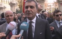 Bakan Ömer Çelik Usta Sanatçı Nejat Uygur İçin Düzenlenen Cenaze Törenine Katıldı