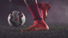 Ronaldo - Nike Futbol Reklamı