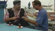 Ata Demirer - Geç Gelen Yaza Ata Demirer Yorumu (Korsan TV)