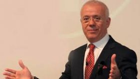 Ertuğrul Özkök Biyografisi (Nilgün Belgün Bir Yaz Gecesi)