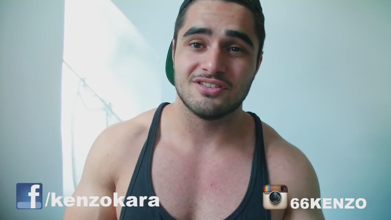 Ebru Şallı Formunu Nasıl Koruyor Ebru Şallı Formunu Nasıl Koruyor