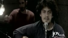 Pinhani - Bir Varmışım Bir Yokmuşum (Canlı Performans)
