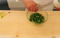 Binbirçiçek İle Ballı Tatlar - Ballı Maydanozlu Salata
