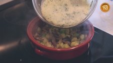 İtalyan Kabaklı Ve Sarımsaklı Frittata Tarifi