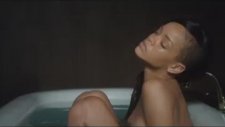 Rihanna - Gidiyor Gönlümün Efendisi