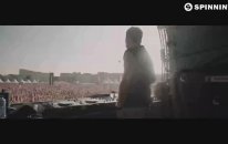 Moti & Quintino - Crash (Out Now)
