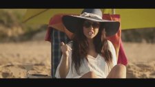 Zeynep Dizdar Feat. Murat Uyar - Party