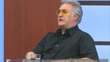Tamer Karadağlı İle İngilizce'nin Aksanlarını Öğreniyorum
