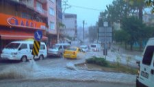 Dünkü Sel Felaketinden Yeni Görüntüler - İzmir