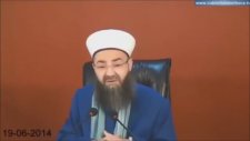İşid Namussuz Ve Şerefsizdir - Cübbeli Ahmet Hoca