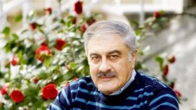 Münip Utandı - Rüzgar Söylüyor Şimdi O Yerlerde Bizim Şarkımızı Münip Utandı - Rüzgar Söylüyor Şimdi O Yerlerde Bizim Şarkımızı