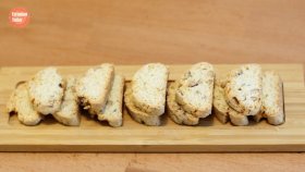 Bademli Biscotti Tarifi - Evde Biscotti Nasıl Hazırlanır?