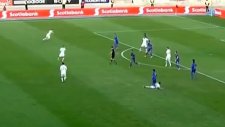 Kaleciye diz çöktürdü! | İnanılmaz gol...